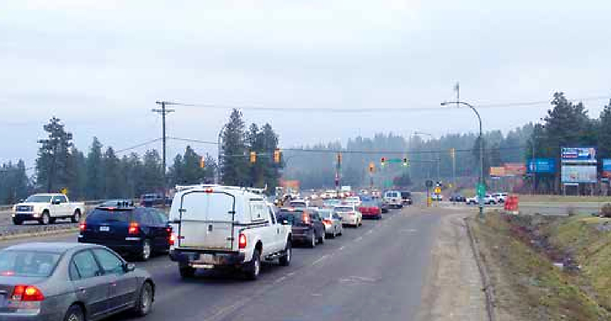 Intersection of Highway 97 and Boucherie Road with heavy traffic
