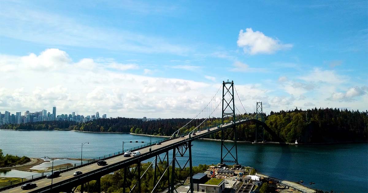2023 ACEC Award Nominee for Specialized Engineering - Lions Gate Bridge Reversible Lane Control System Rehabilitation