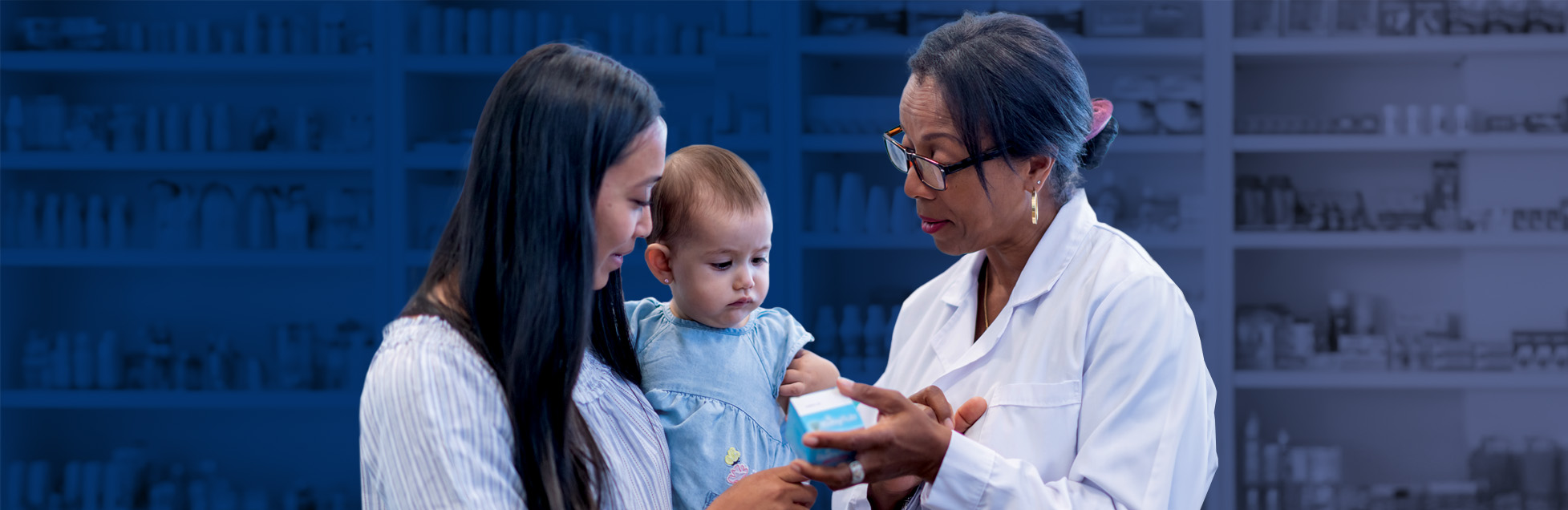 pharmacist with patient