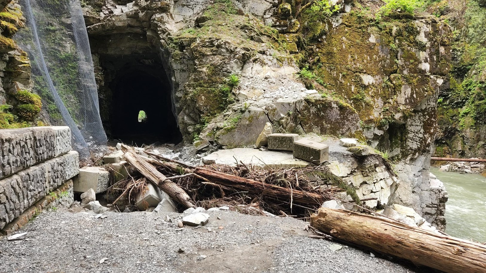 Damage caused by woody debris at The Othello Tunnels