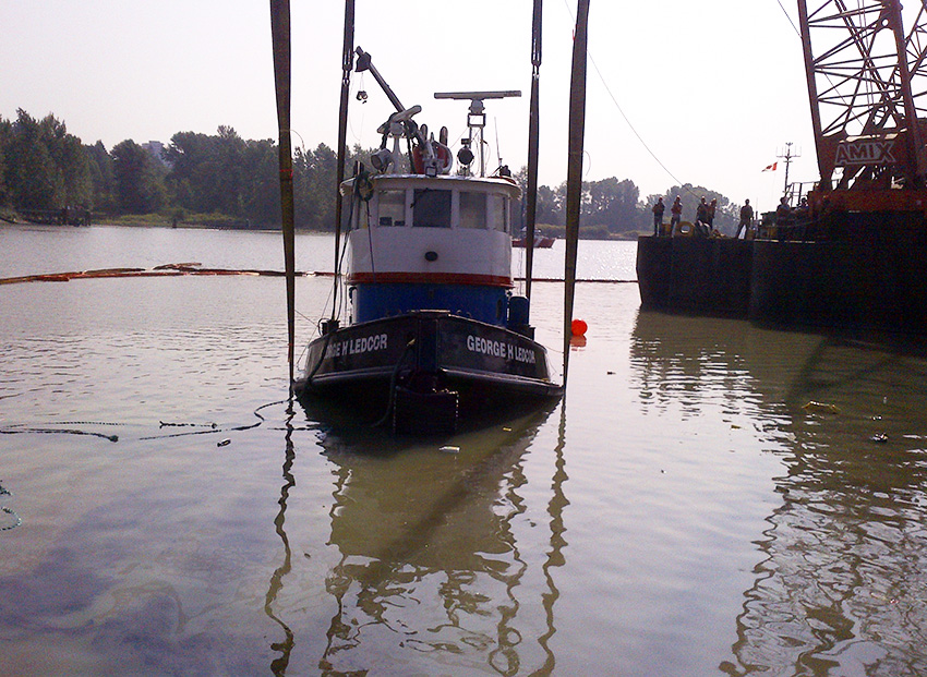 Tug out of the water