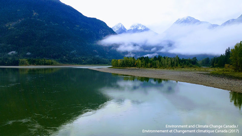 Fraser River near Hope. - Environment and Climate Change Canada / Environnement et Changement climatique Canada (2017)
