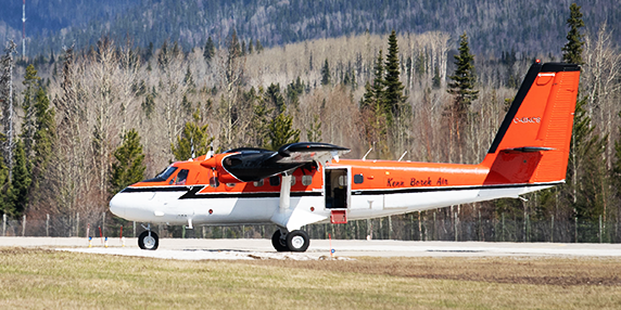 Twin Otter DHC-6 aircraft used in the BC Wildfire Service parattack program